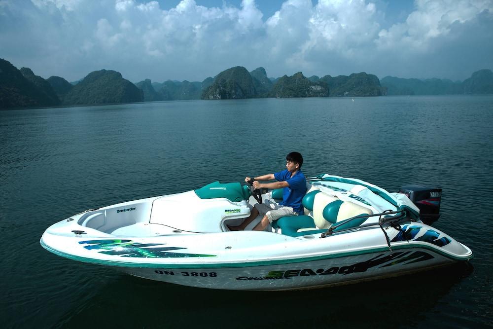 Hotel Gray Line Halong Cruise Hạ Long Exterior foto