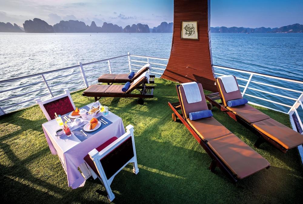 Hotel Gray Line Halong Cruise Hạ Long Exterior foto