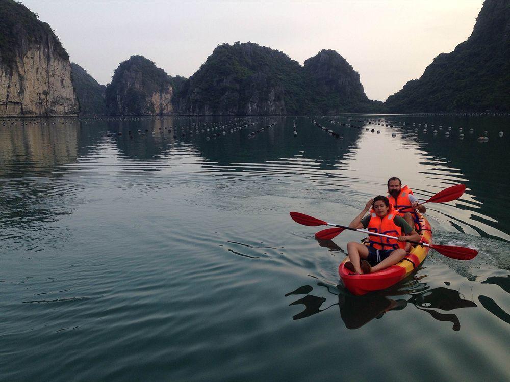 Hotel Gray Line Halong Cruise Hạ Long Exterior foto