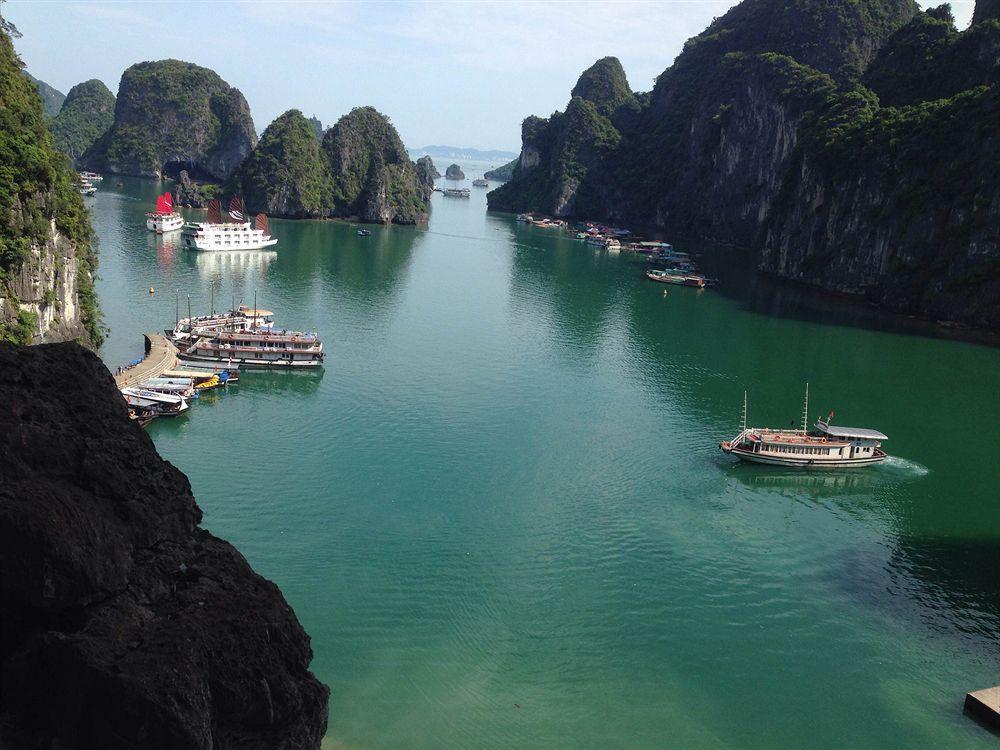 Hotel Gray Line Halong Cruise Hạ Long Exterior foto